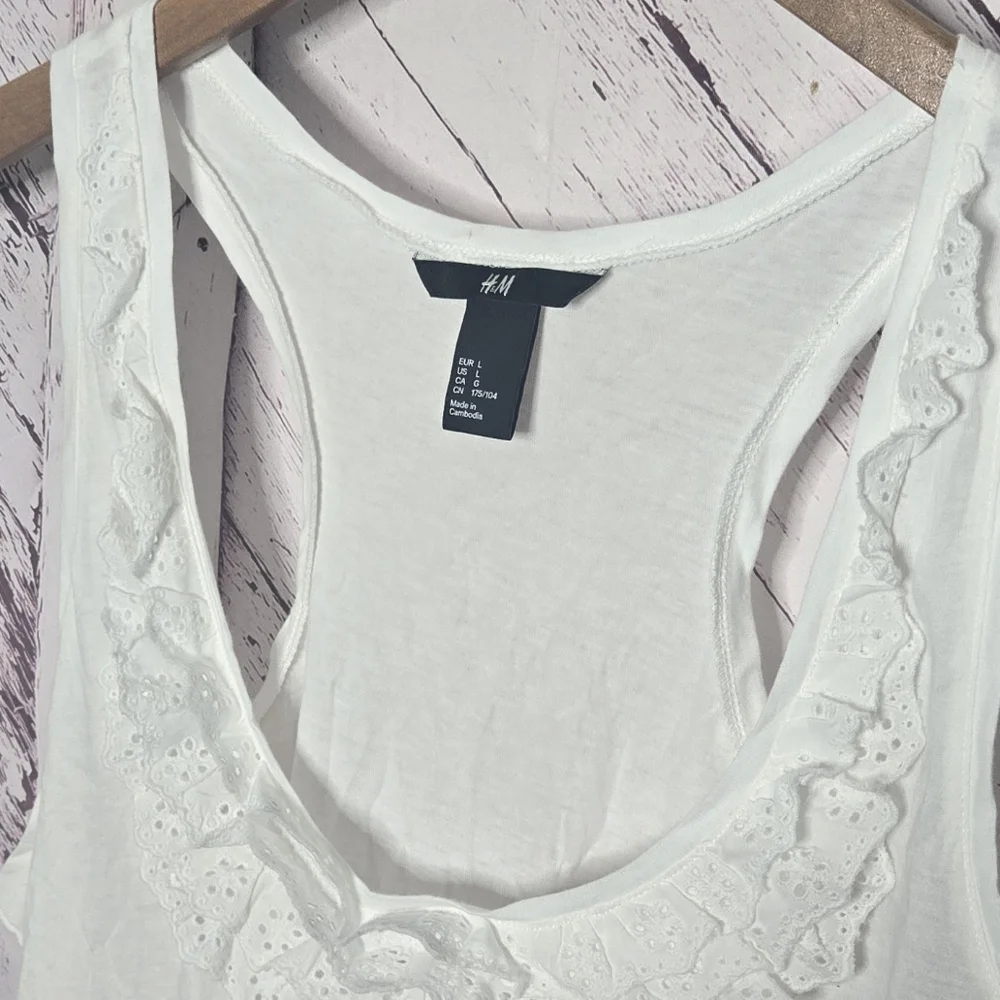H&M Ruffle Collar Tank Top - Picture 3 of 4